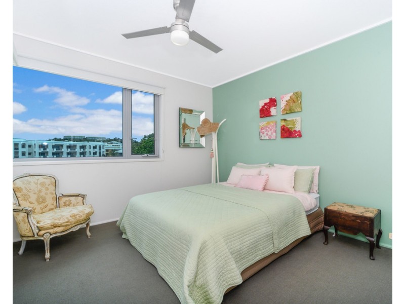 107/72-74 The Strand, North Ward QLD 4810