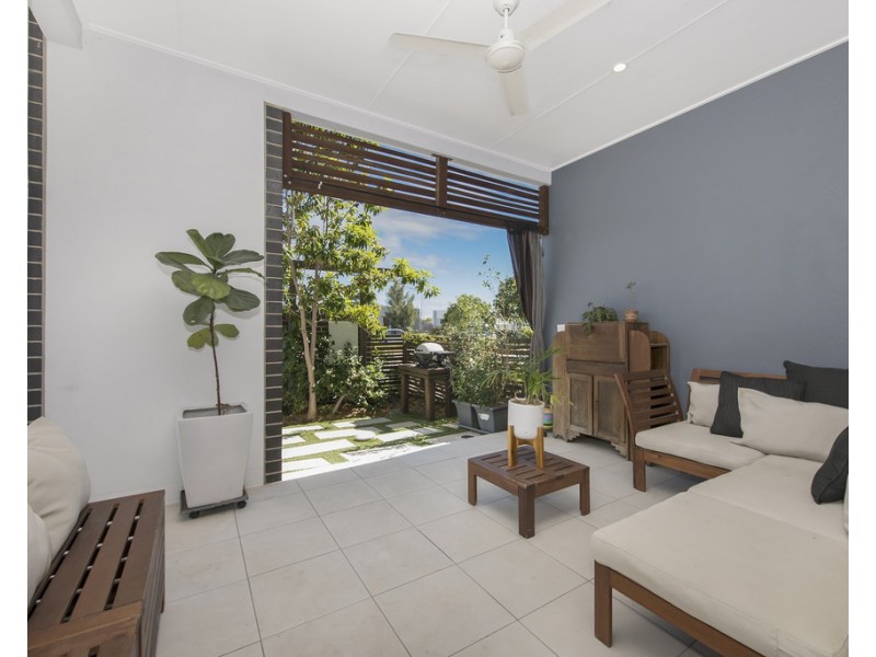 4 Mode Way, Burdell QLD 4818