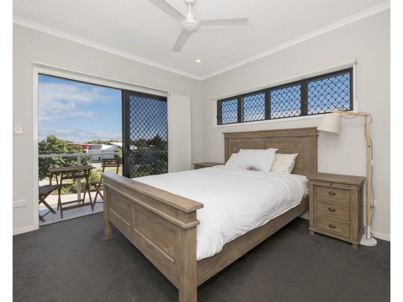 4 Mode Way, Burdell QLD 4818