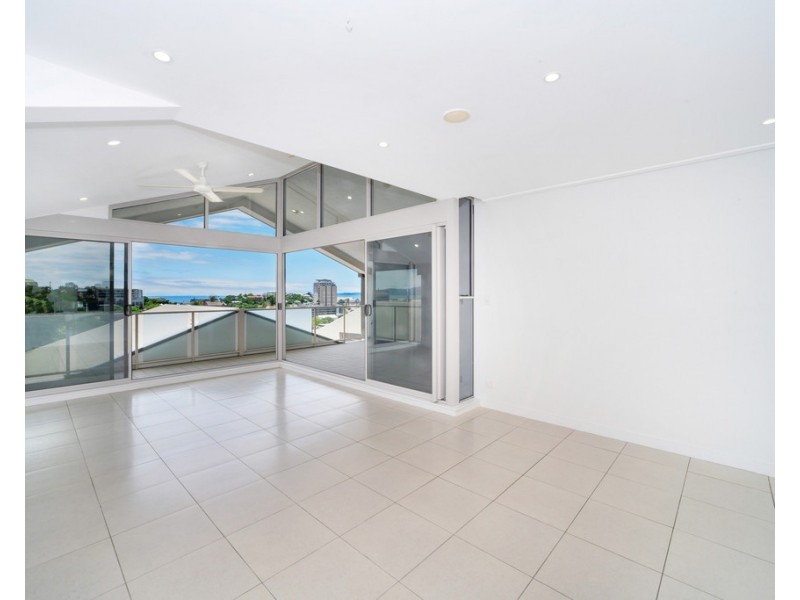 12/3 Stanton Terrace, Townsville City QLD 4810