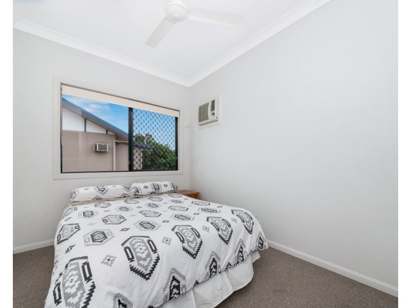 1/53 Kings Road, Pimlico QLD 4812