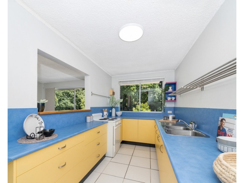 2/23 Gregory Street, North Ward QLD 4810
