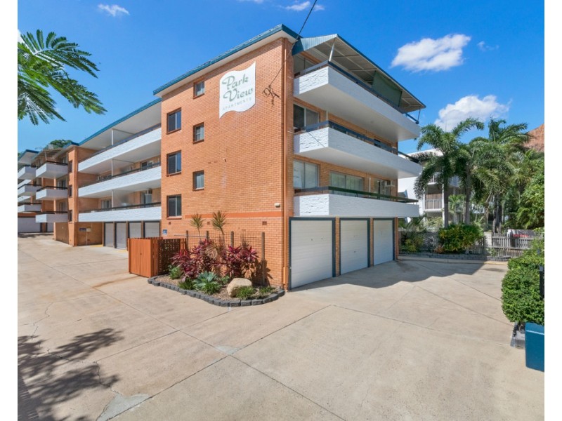 2/23 Gregory Street, North Ward QLD 4810