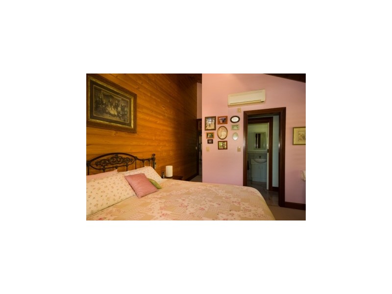 6 Coleton Court, Magnetic Island QLD 4819