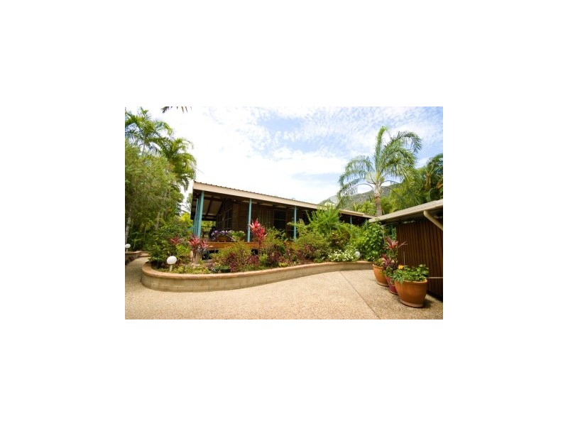 6 Coleton Court, Magnetic Island QLD 4819
