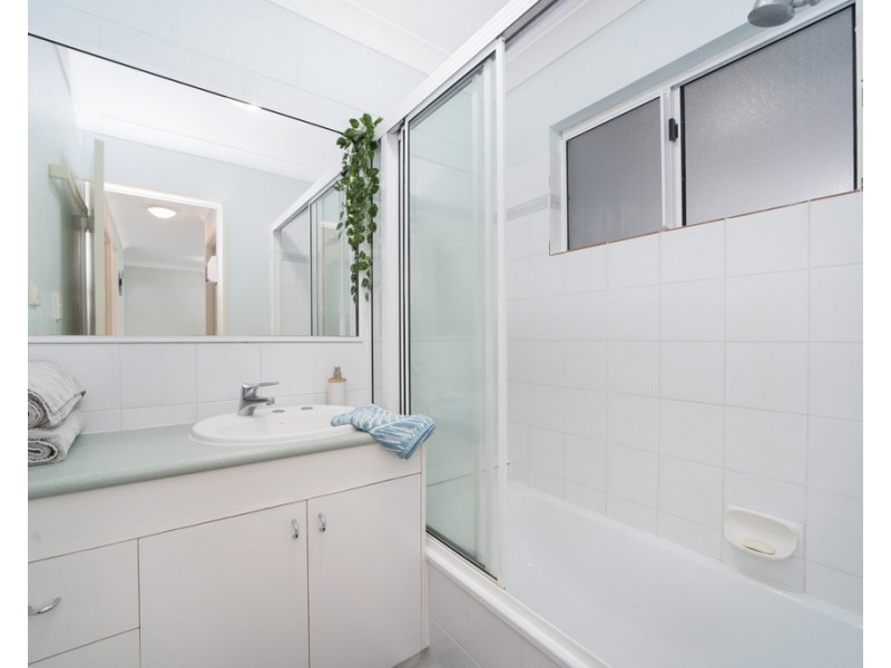 6/12 Marine Parade, Arcadia QLD 4819