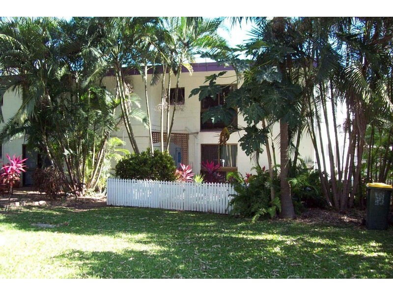 4/2 Endeavour Rd, Magnetic Island QLD 4819