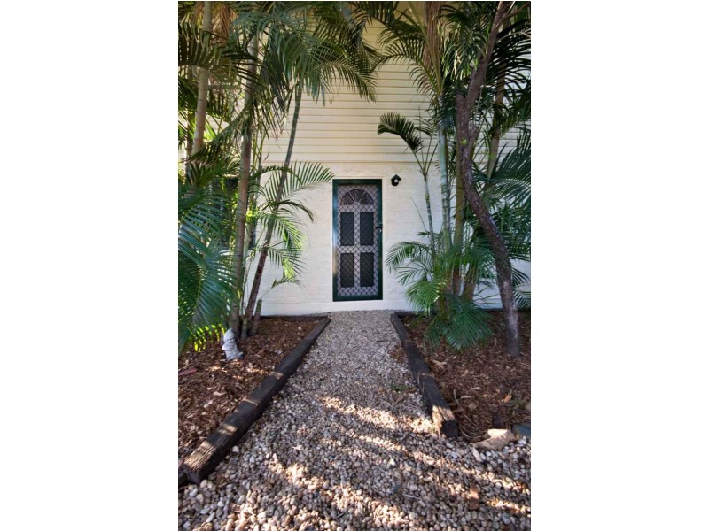 5 Jameson Street, Hermit Park QLD 4812