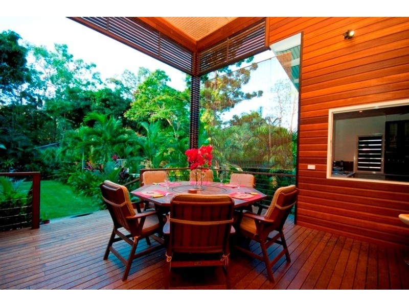 37 Kelly Street, Magnetic Island QLD 4819