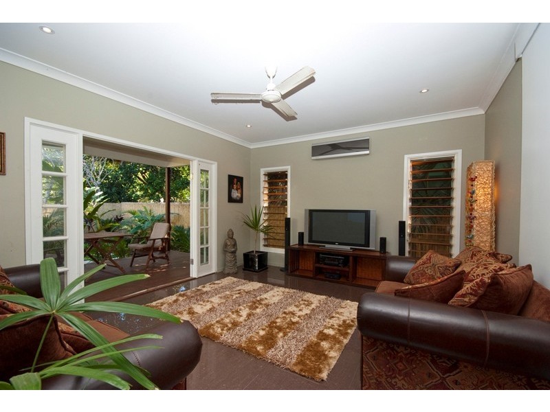 37 Kelly Street, Magnetic Island QLD 4819