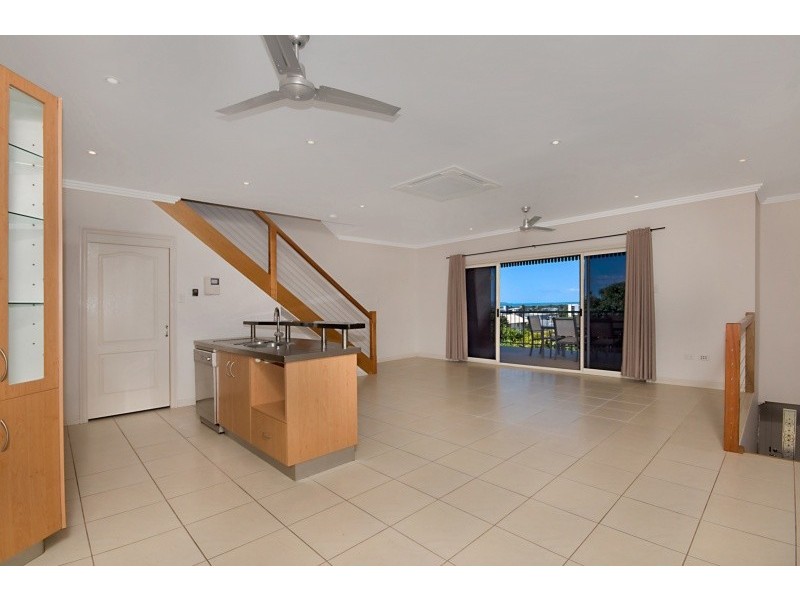 2/20 Blackwood Street, Townsville QLD 4810