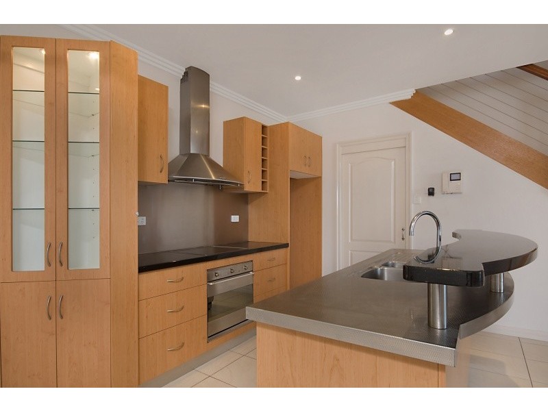 2/20 Blackwood Street, Townsville QLD 4810