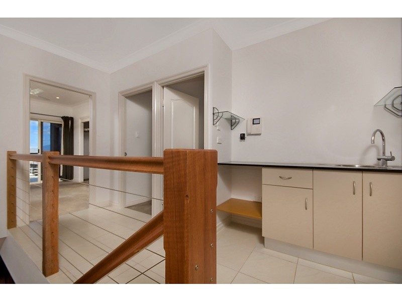 2/20 Blackwood Street, Townsville QLD 4810