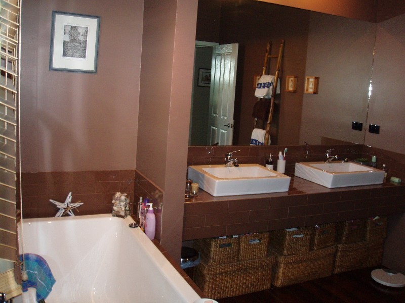 19 Putt Street, Railway Estate QLD 4810