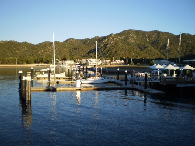 11 Terrace Place, Magnetic Island QLD 4819