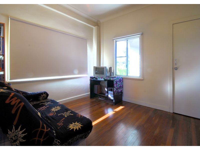 1/136 Queens Road, Hermit Park QLD 4812