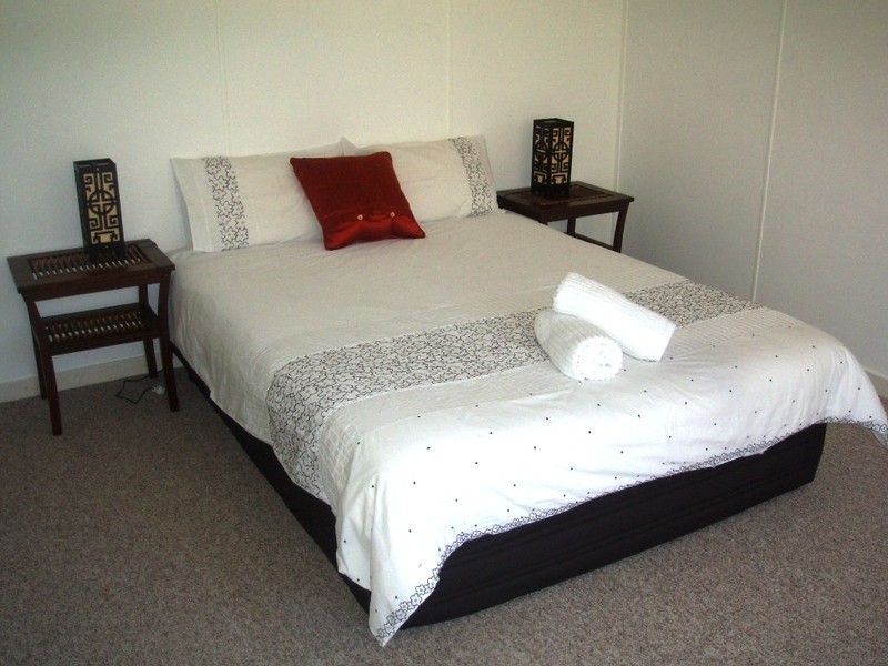 5 Robson Street, Magnetic Island QLD 4819