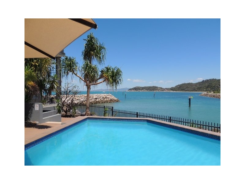 3301/146 Sooning Street ‘Bright Point’ NELLY BAY, Magnetic Island QLD 4819