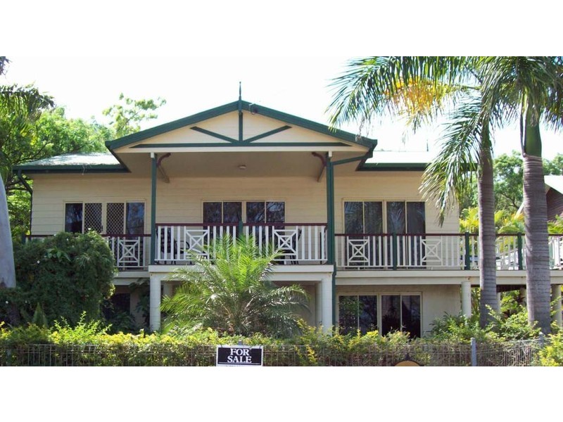 25 Marine Pde, Magnetic Island QLD 4819