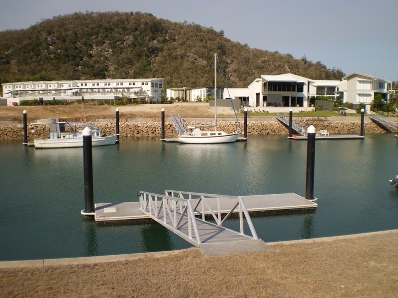 2 Terrace Place, Magnetic Island QLD 4819