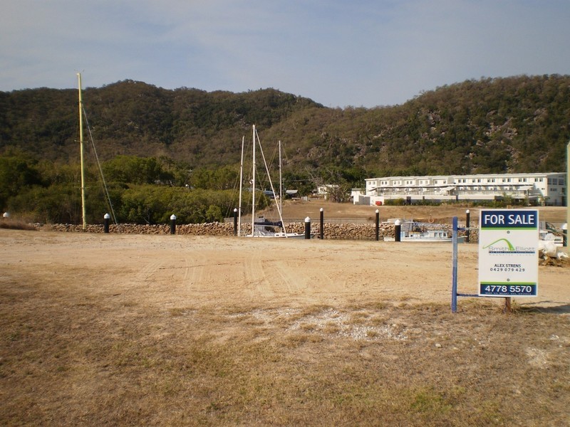 2 Terrace Place, Magnetic Island QLD 4819