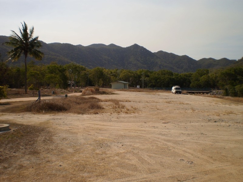 2 Terrace Place, Magnetic Island QLD 4819