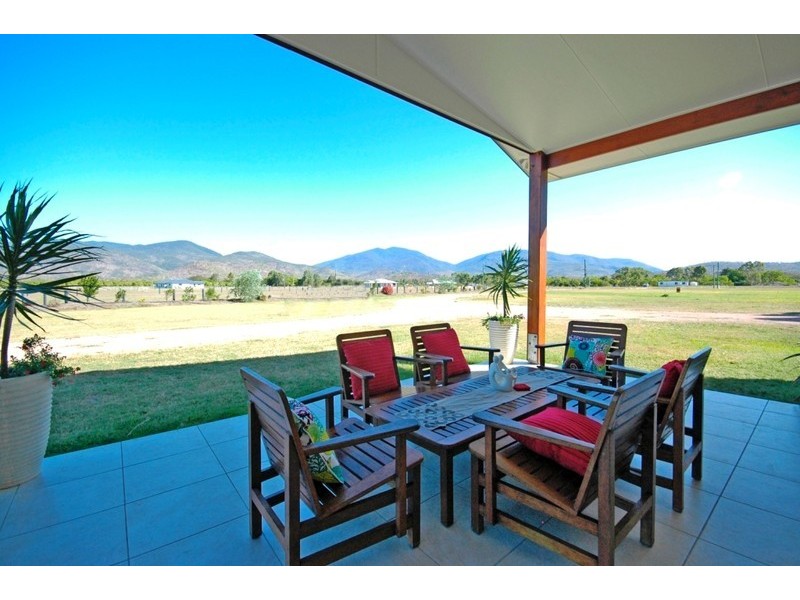 48 Noyland Road, Alligator Creek QLD 4816