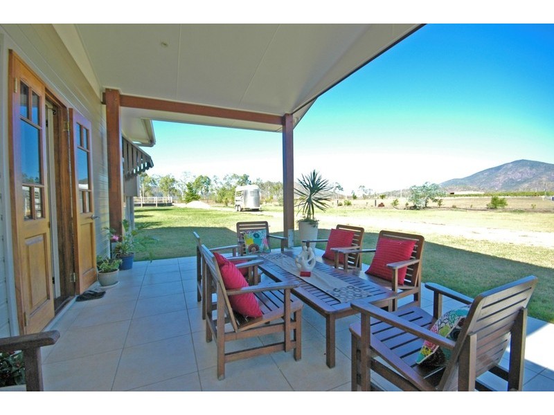 48 Noyland Road, Alligator Creek QLD 4816