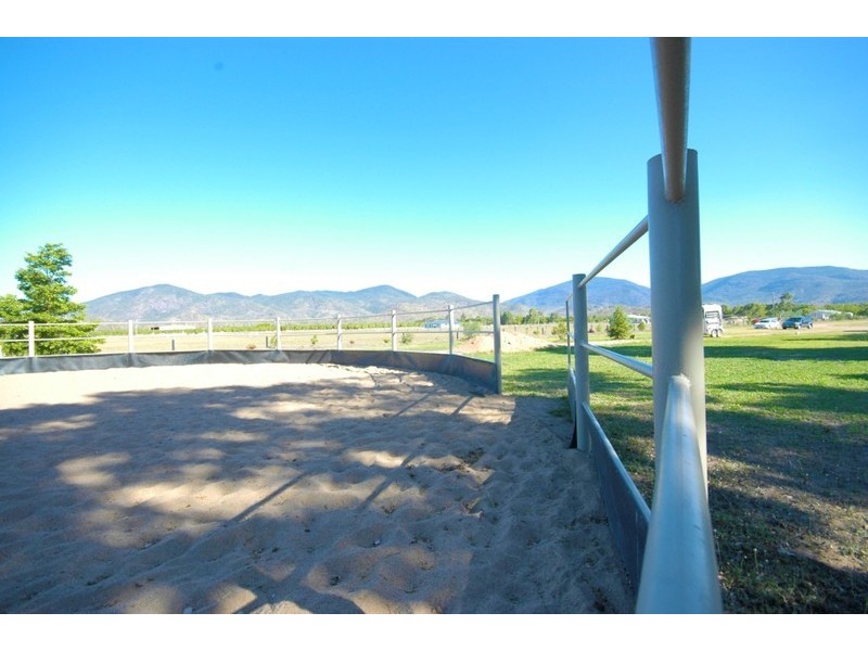48 Noyland Road, Alligator Creek QLD 4816