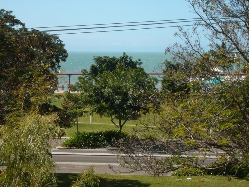 9/92 Mitchell Street, North Ward QLD 4810