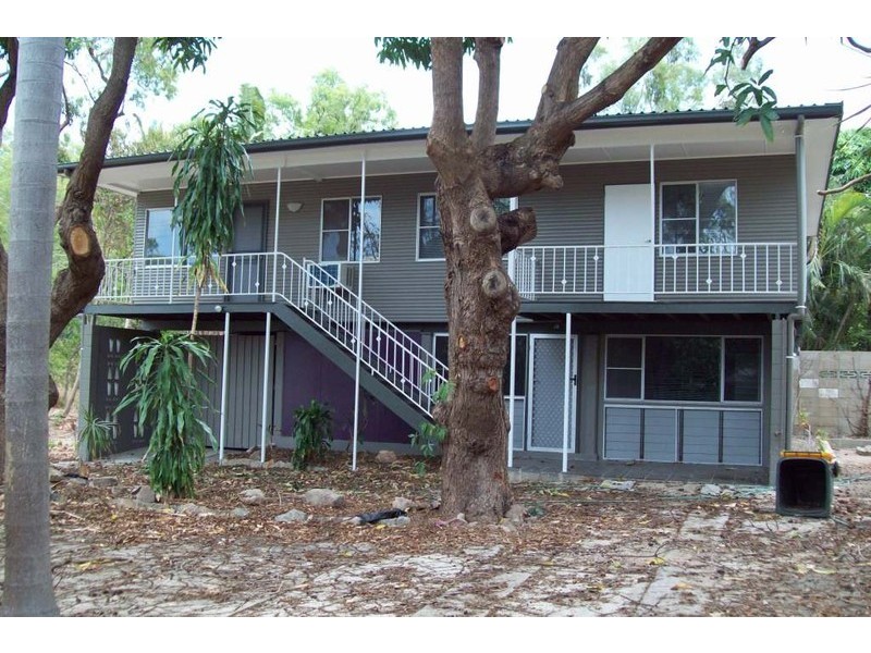 70 Picnic Street PICNIC BAY, Magnetic Island QLD 4819