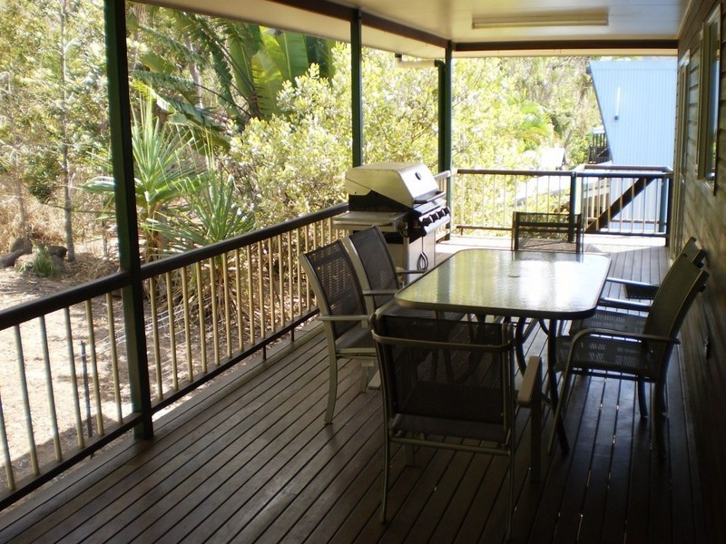 41 Compass Crescent,, Magnetic Island QLD 4819