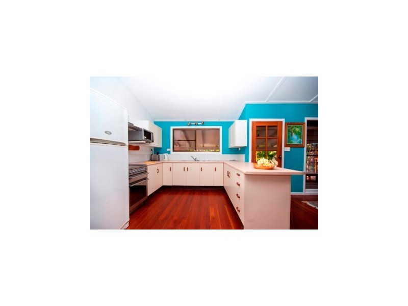 39 Compass Crescent, Magnetic Island QLD 4819