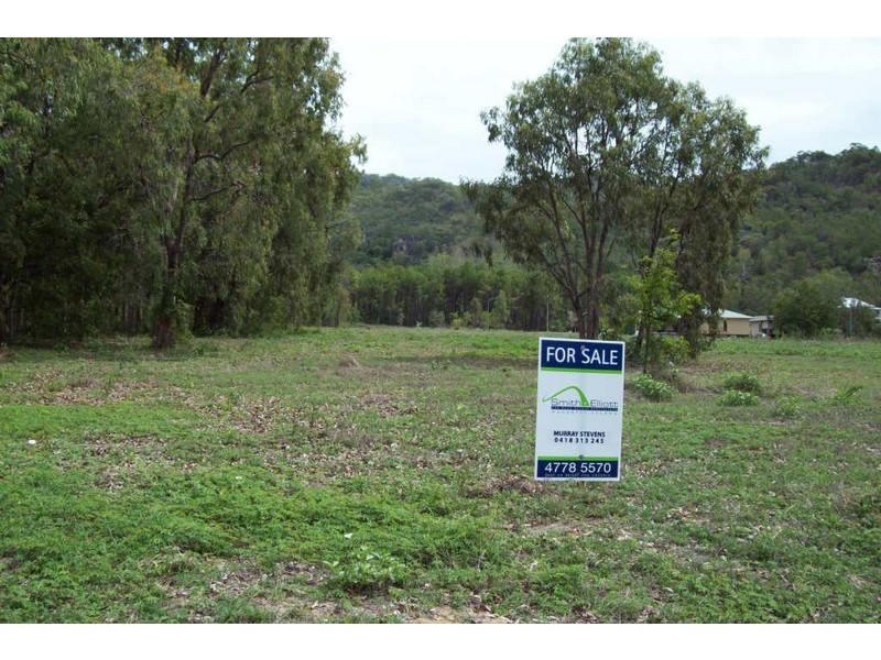 84 Gifford Street, Magnetic Island QLD 4819