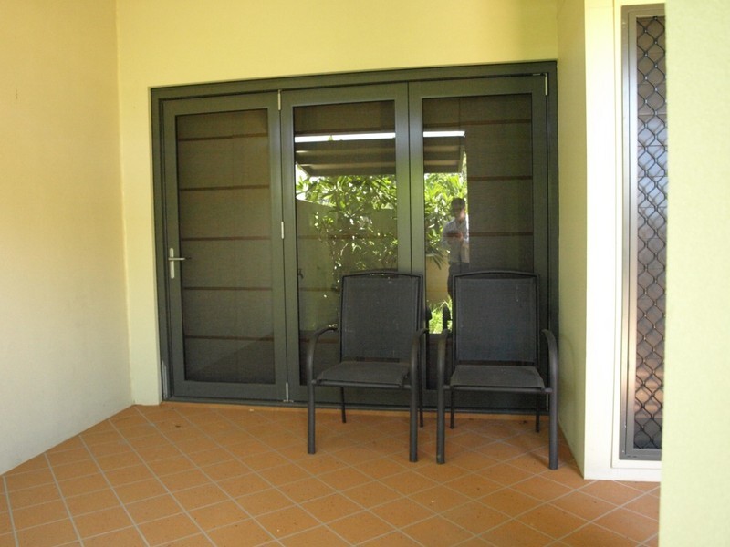 4/42 Perkins Street, South Townsville QLD 4810