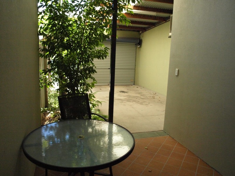 4/42 Perkins Street, South Townsville QLD 4810