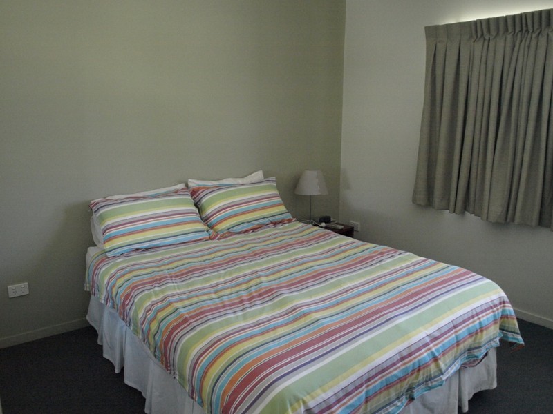 4/42 Perkins Street, South Townsville QLD 4810