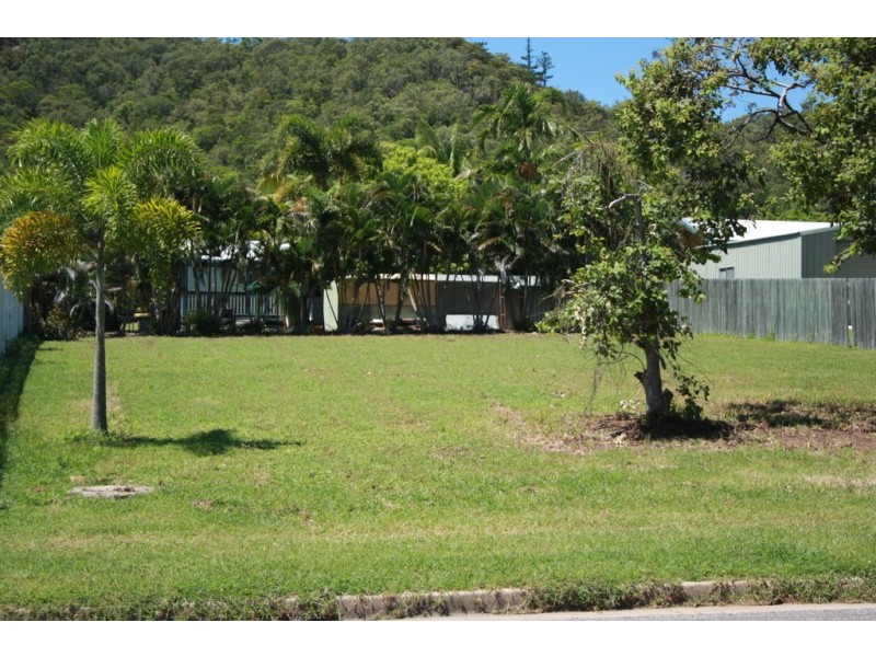92 Horseshoe Bay Road HORSESHOE BAY, Magnetic Island QLD 4819