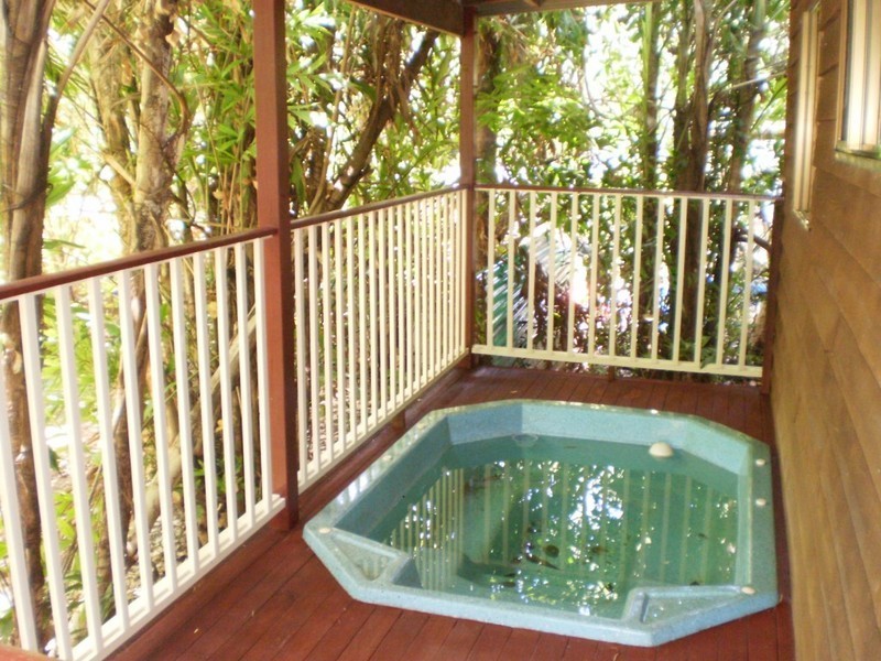 14 Mirimar Crescent, Magnetic Island QLD 4819