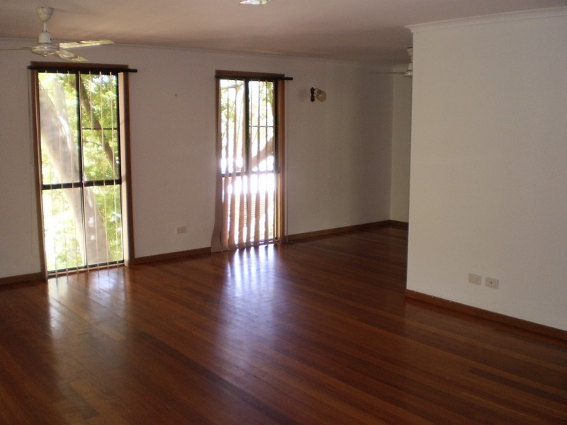 14 Mirimar Crescent, Magnetic Island QLD 4819