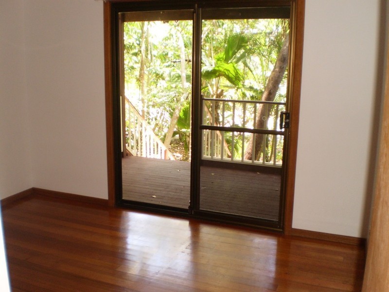 14 Mirimar Crescent, Magnetic Island QLD 4819