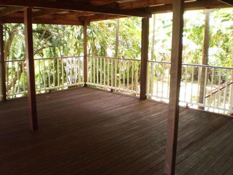 14 Mirimar Crescent, Magnetic Island QLD 4819