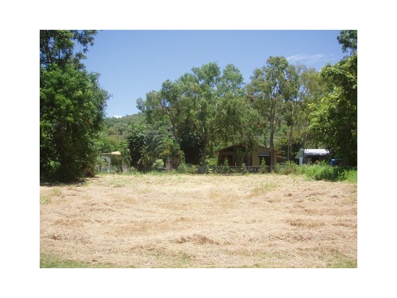 9 Serene Place, Nelly Bay QLD 4819