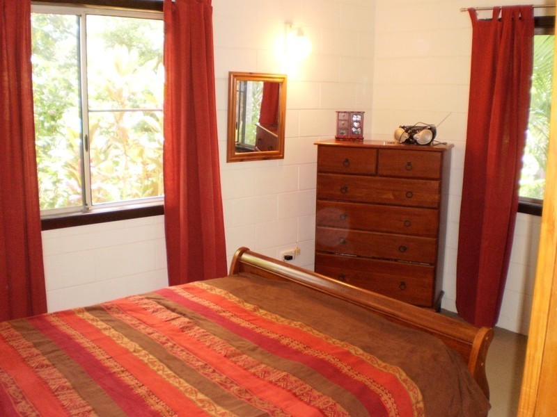 6 Gustav Ct, Magnetic Island QLD 4819