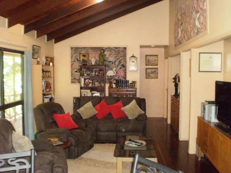 66 Mandalay Avenue, Magnetic Island QLD 4819