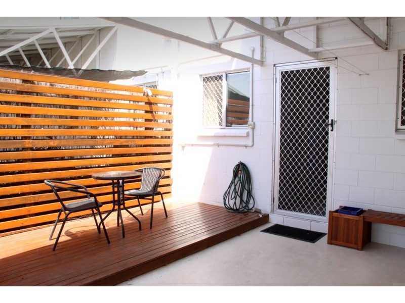 13/21-23 Landsborough, North Ward QLD 4810