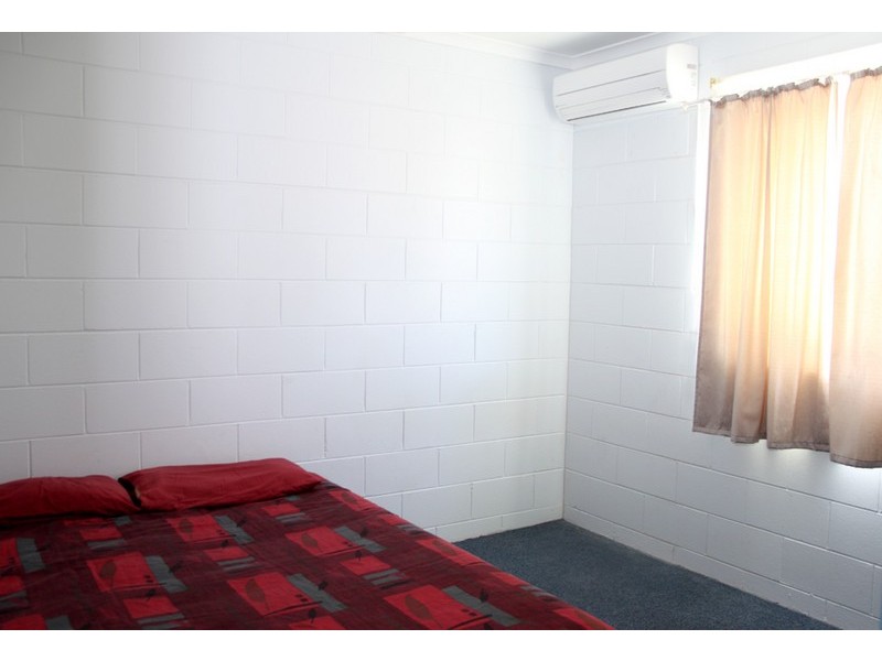 13/21-23 Landsborough, North Ward QLD 4810