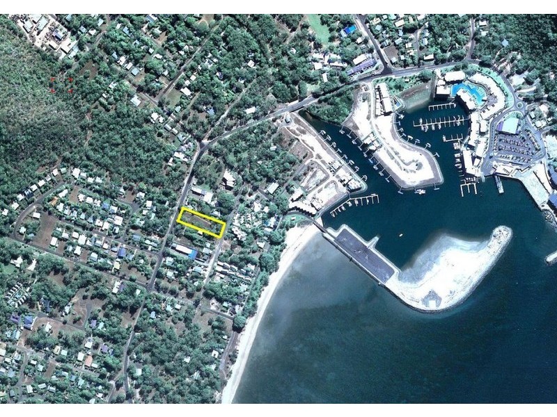 51 Sooning Street, Magnetic Island QLD 4819