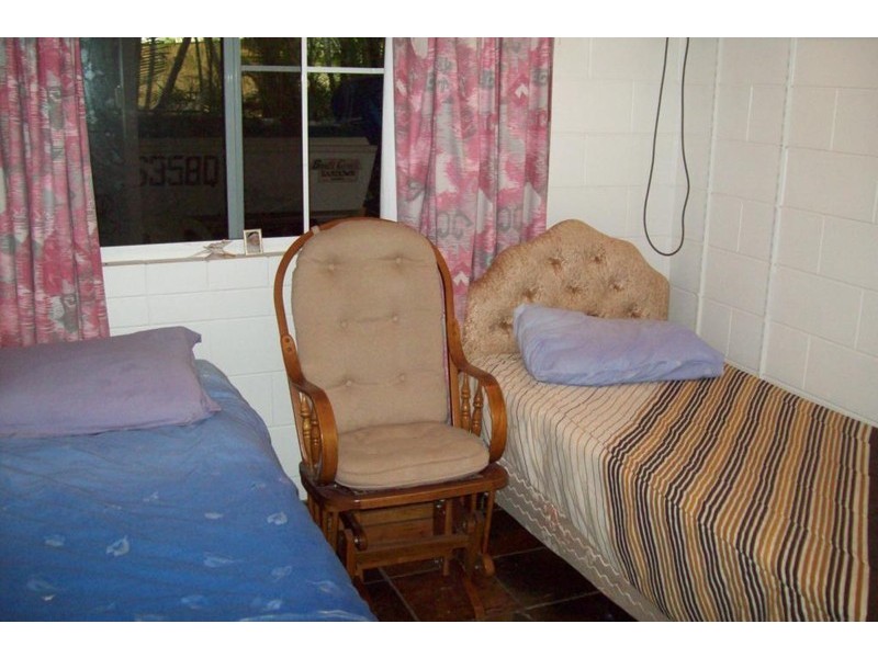 21 Hurst Street, Magnetic Island QLD 4819