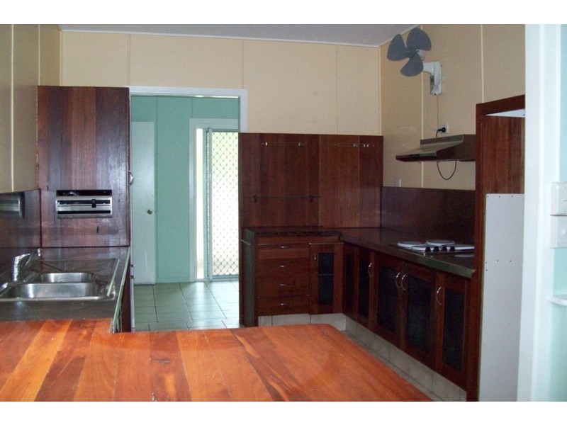 27 The Grove, Magnetic Island QLD 4819